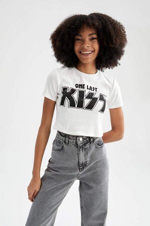 Kiss Licensed Slim Fit Укороченная футболка с круглым вырезом и короткими рукавами