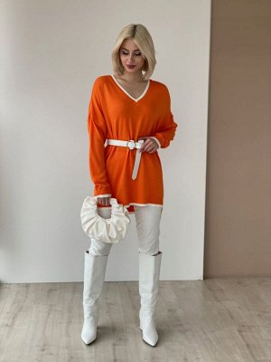 Пуловер "оверсайз" оранжевый с белыми полосками