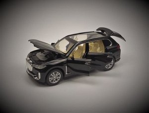 Коллекционная модель авто BMW X7