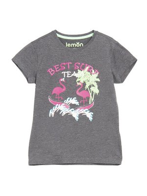 Футболка Серая футболка для девочки. На груди яркий принт и объемная надпись "Best surf team". Сохраняет цвет и форму после стирок, благодаря качеству ткани. Выполнена из хлопка с добавлением полиэсте