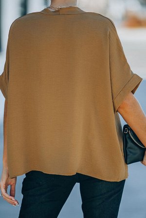 Горчичная блуза-пончо с V-образным вырезом