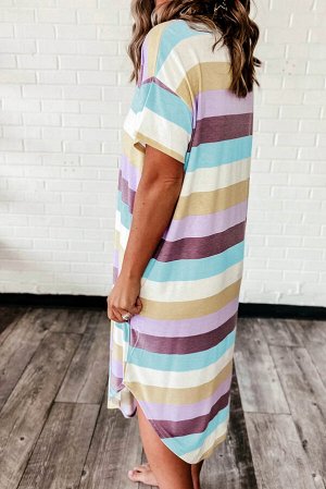 Разноцветное полосатое платье-футболка с разрезами