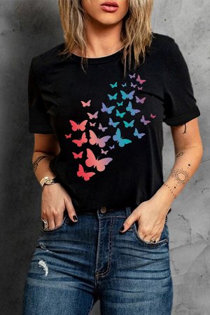 Черная футболка с градиентным разноцветным принтом бабочки