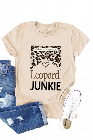 Бежевая футболка с леопардовым принтом и надписью: LEOPARD JUNKIE