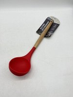 Половник силиконовый с деревянной ручкой
