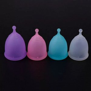 Менструальная чаша с мешочком для хранения, фиолетовая
