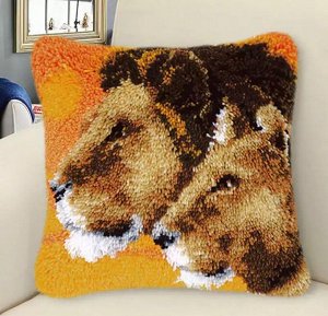 Набор для вышивки подушки "Львы"