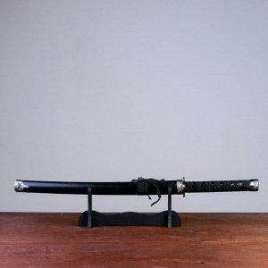 Сувенирное оружие «Катана на подставке», чёрные ножны под змеиную кожу, 49 см