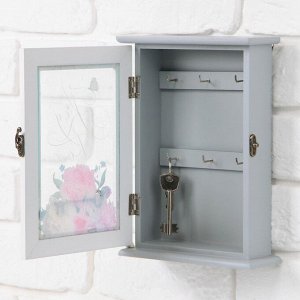 Ключница с дверкой "Key box", 5,5 Х 18 Х 24 см