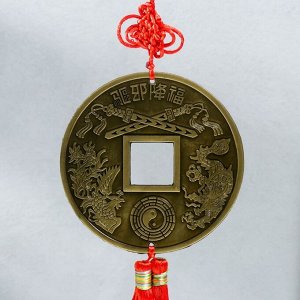 Подвеска металл "Монета с драконом и фениксом с узлом счастья" 40х13х1,3 см