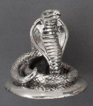 Статуэтка "Малая кобра"