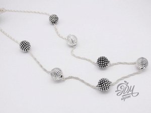 Бусы "7 бусин через цепь: б.ежевики + ульи"