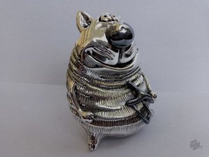 Статуэтка "Кот с рогаткой"