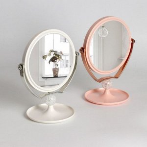 Зеркало настольное «Зефирка», на ножке, двустороннее, d зеркальной поверхности 14,5 см, МИКС