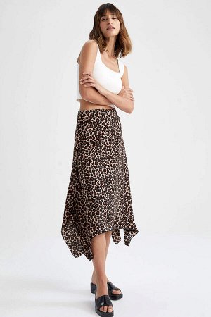 Традиционная юбка миди с леопардовым принтом