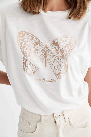 Традиционная футболка с круглым вырезом и бабочкой с коротким рукавом