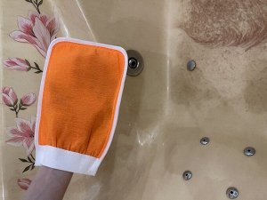 Mочалка варежка отшелушевающая Bath towel