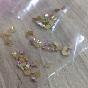 Камни для дизайна с элементом Swarovski  (CRYSTAL LIZERD) 20 шт