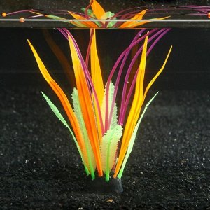 Растение силиконовое аквариумное, светящееся в темноте, 9,7 х 36,5 см, оранжевое 7108817