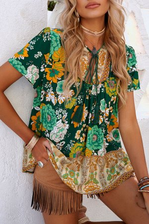 Зеленая свободная блуза с разноцветным цветочным принтом в стиле бохо