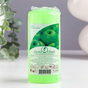 Свеча - цилиндр ароматическая "Яблоко", 5х11,5см, 25 ч, 115 г, зеленая