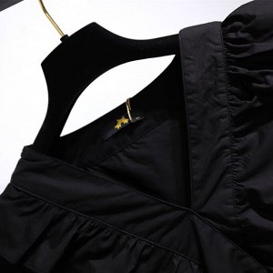 Платье женское приталенное с воланами с коротким рукавом, цвет черный