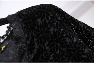 Блуза женская бархатная с цветочным узором, цвет черный