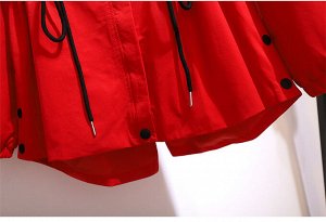 Куртка женская приталенная с капюшоном, цвет красный