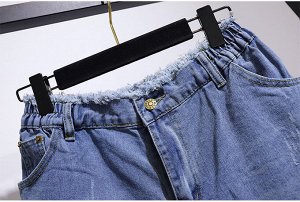 Шорты женские джинсовые с нашивкой, цвет голубой