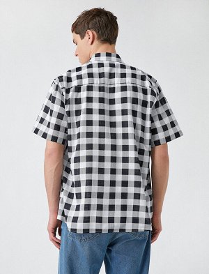 Рубашка Материал: %100 Хлопок Параметры модели: рост: 188 cm, объем груди: 95, объем талии: 74, объем бедер: 0 Надет размер: M
