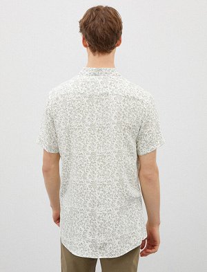 Рубашка Материал: %100 Вискоз Параметры модели: рост: 188 cm, объем груди: 94, объем талии: 77, объем бедер: 0 Надет размер: M