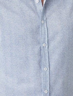Рубашка Материал: %55 Хлопок, %45 Полиэстер Параметры модели: рост: 188 cm, объем груди: 98, объем талии: 82, объем бедер: 95 Надет размер: M