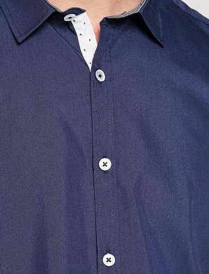 Рубашка Материал: %35 Полиэстер, %65 Хлопок Параметры модели: рост: 187 cm, объем груди: 97, объем талии: 80, объем бедер: 96 Надет размер: M