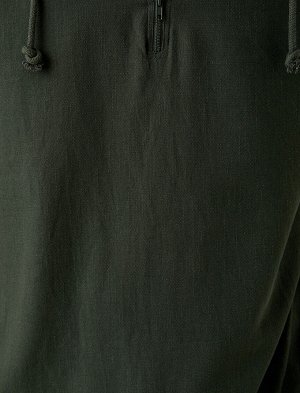 Рубашка Материал: %100 Хлопок Параметры модели: рост: 189 cm, объем груди: 96, объем талии: 74, объем бедер: 0 Надет размер: M