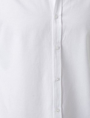 Рубашка Материал: %60 Хлопок, %40 Полиэстер Параметры модели: рост: 188 cm, объем груди: 96, объем талии: 78, объем бедер: 0 Надет размер: M