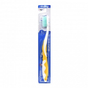 EQ MaxON Зубная щетка мягкой жесткости со сверхтонкими нано щетинками двойной высоты и подвижной изогнутой ручкой с ионами нефрита