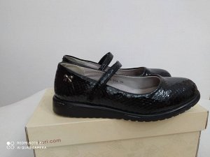 Туфли черные, по стельке 21,5 см