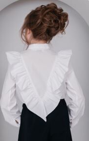 Блузка для девочки белая с длинным рукавом