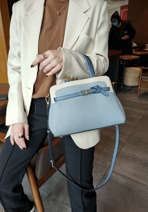 Кожаная женская сумка-портфель, цвет голубой с молочным
