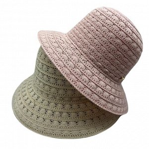 Шляпа Шляпа женская летняя пляжная изготовлена из натурального хлопка. Летний головной убор рассчитан на объем головы 56-58 см. Особенностью данной модели шляпы является возможность регулировки размер