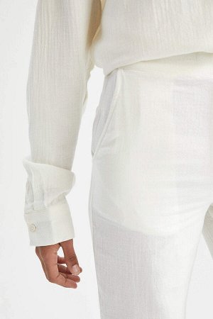 Базовые брюки из хлопчатобумажной ткани стандартного кроя