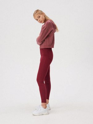 Брюки skinny fit с завышенной талией