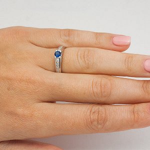 Серебряное кольцо с синим фианитом 151