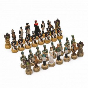 Шахматные фигуры "Отечественная война", h короля=8 см, h пешки=6 см, d=2.5 см