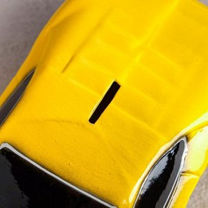 Копилка "Машина мечты", глянец, цвет жёлтый, 8 см