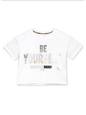 Футболка Укороченная футболка свободного кроя для девочки. На груди надпись  "Be yourself move your energy" с галографичными элементами. Рукава модели выполнены из полиэстровой сетки. Хорошо сочетаетс