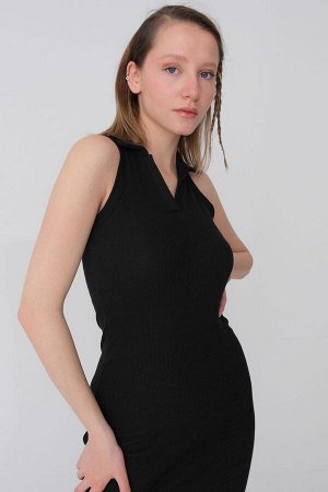 Платье %95 ХЛОПОК  %5 Эластан Надет размер 36/S     длина 86 cm.(погрешность 1-3 см в зависимости от размера)