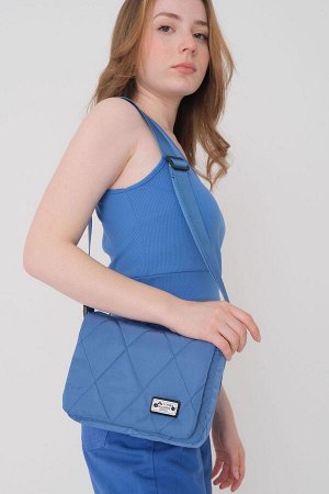 Синяя стеганая сумка через плечо