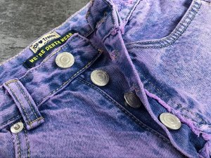 Женские джинсовые шорты на пуговицах, цвет фиолетовый