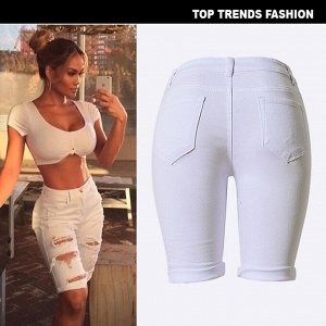 Женские удлиненные джинсовые шорты с порезами, цвет белый